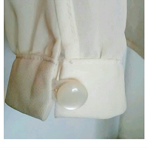 🌹 KIMCHI BLUE | Cream and Gold Blouse - Picture 6 of 8